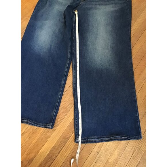 Old Navy Womens Relaxed Fit Denim Jeans Size 20 Made Of Cotton & Spandex - Picture 6 of 6